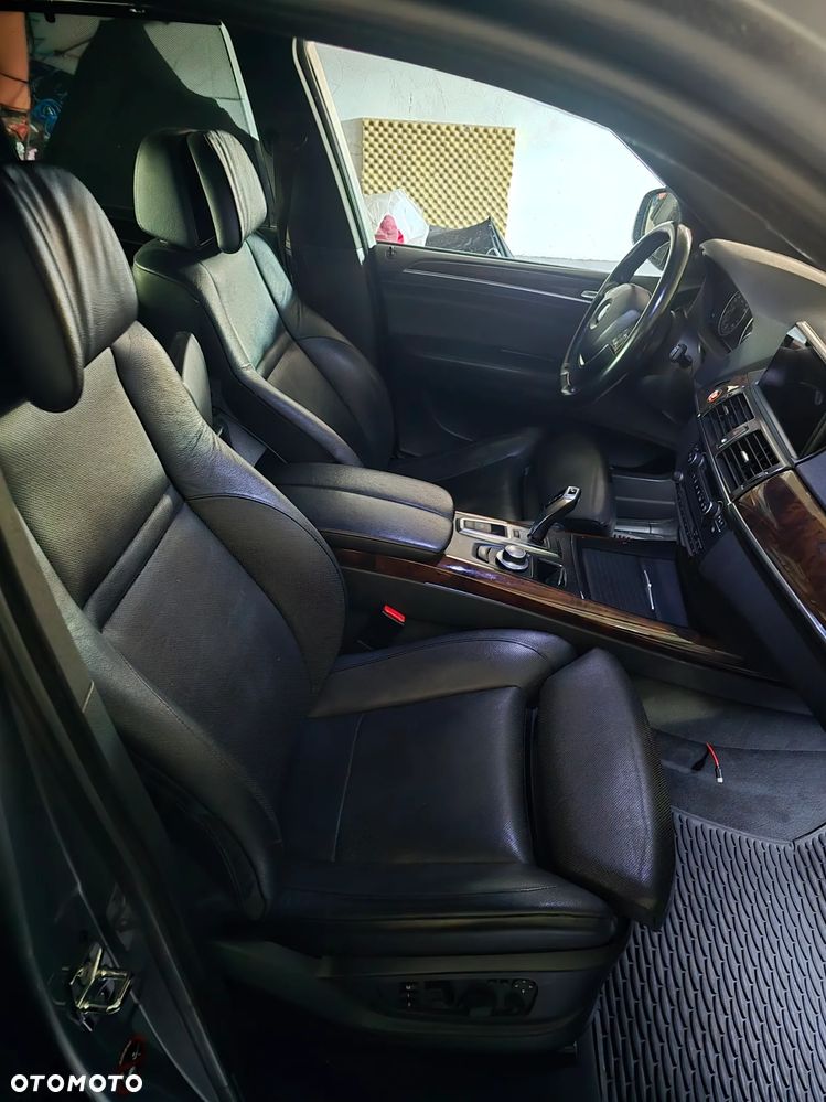 BMW X5 3.0sd xDrive - 8