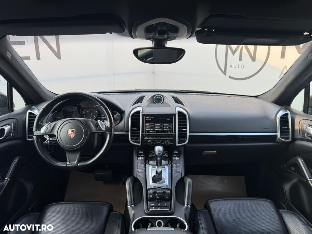 Porsche Cayenne 3.0TD TipTronic - 8