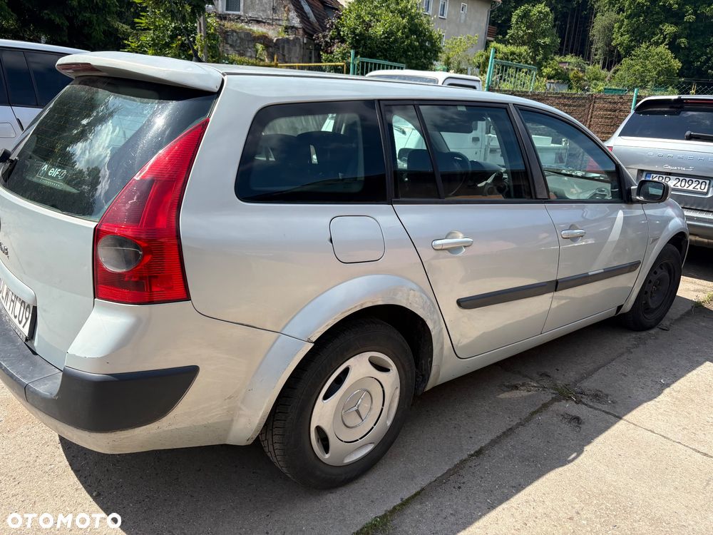 Renault Megane 1.5 dCi Confort Authentique - 4