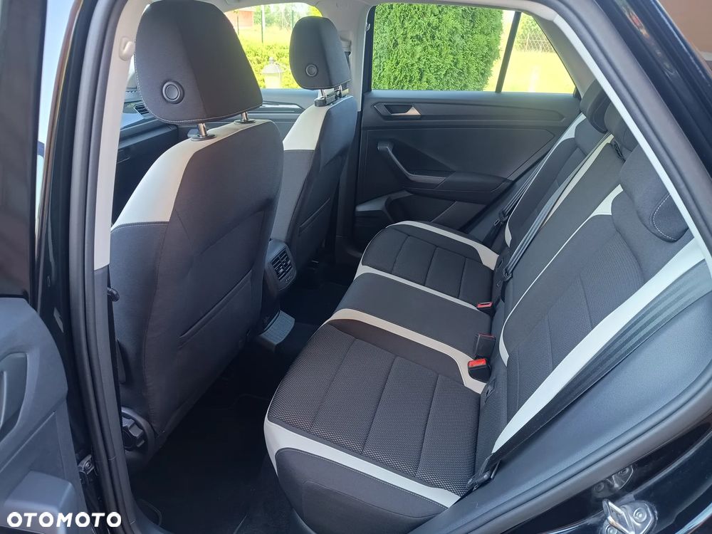 Volkswagen T-Roc 1.5 TSI ACT OPF - 11