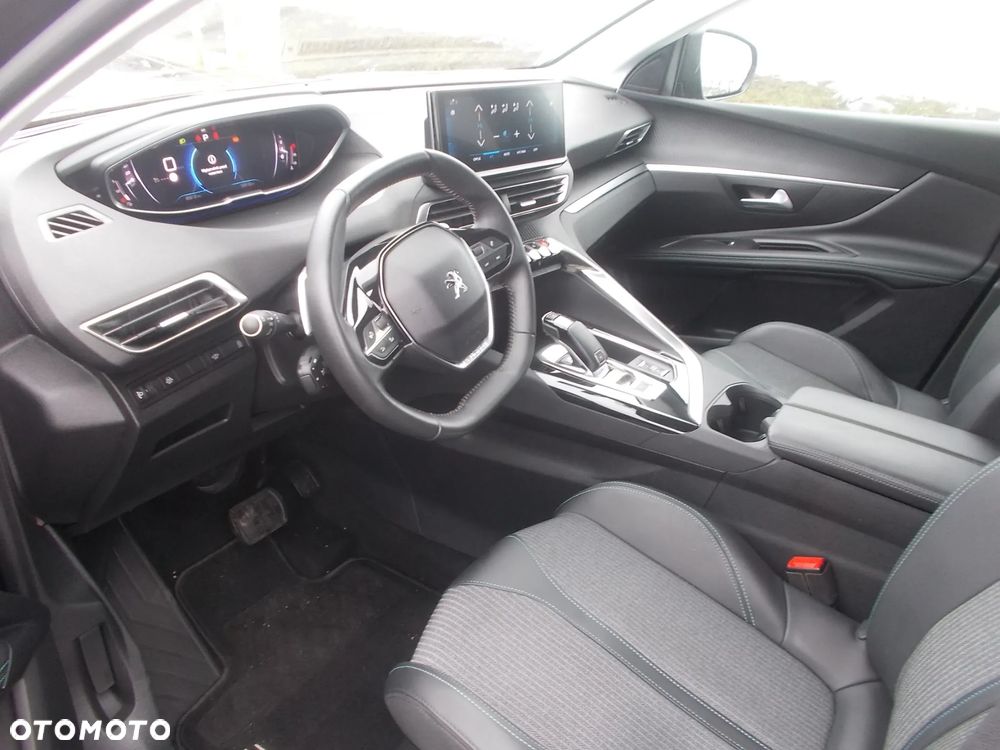 Peugeot 3008 1.2 PureTech Active Pack S&S EAT8 - 11