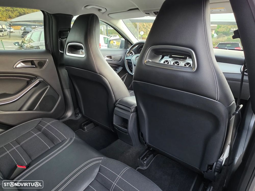 Mercedes-Benz GLA 200 (CDI) d Urban - 32