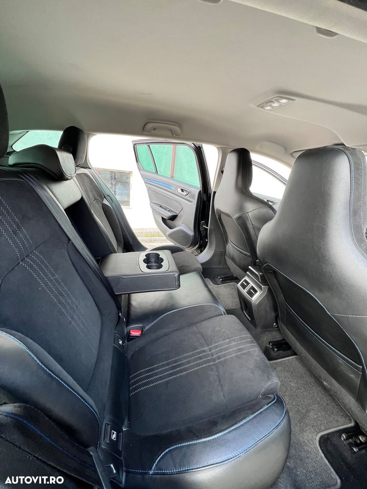 Renault Megane ENERGY dCi EDC GT - 2