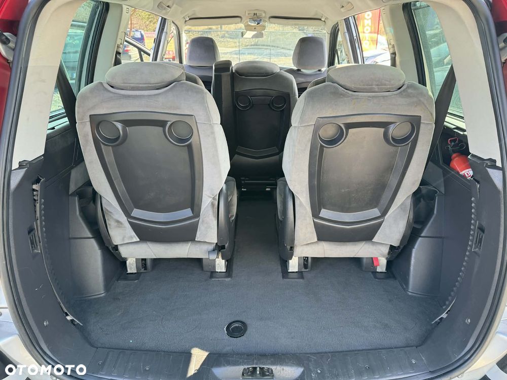 Citroën C8 2.0 Control+ - 24