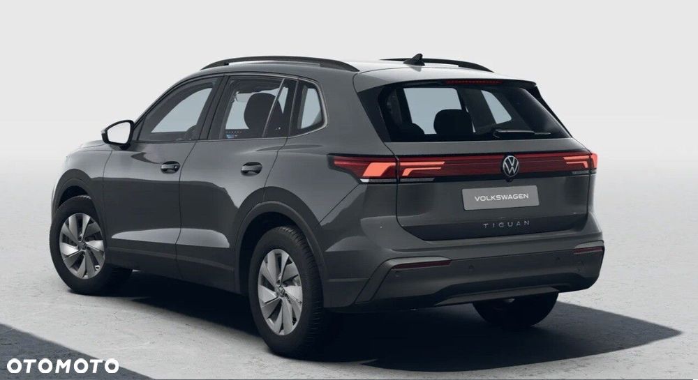 Volkswagen Tiguan - 4