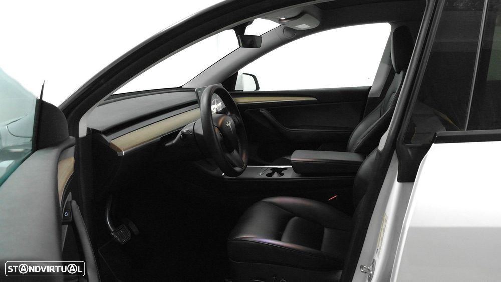 Tesla Model Y Long Range Tração Integral - 3