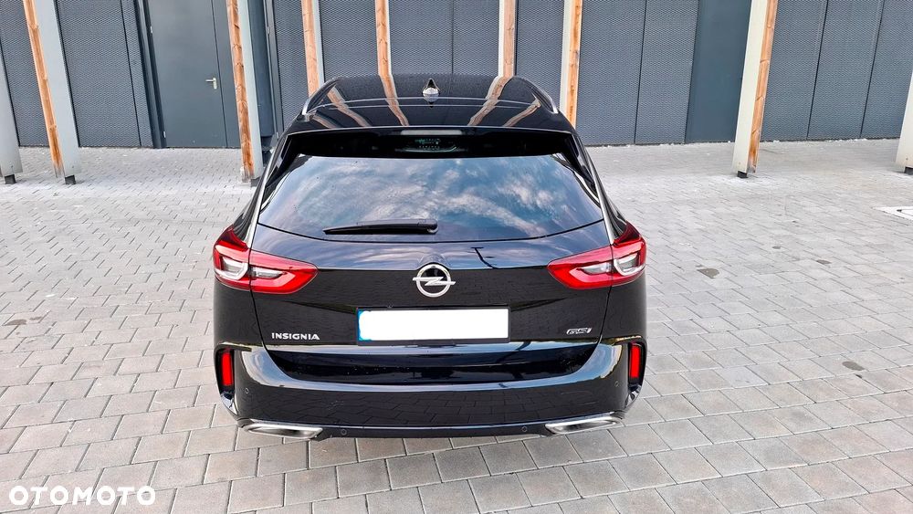 Opel Insignia 2.0 CDTI 4x4 GSi S&S - 11