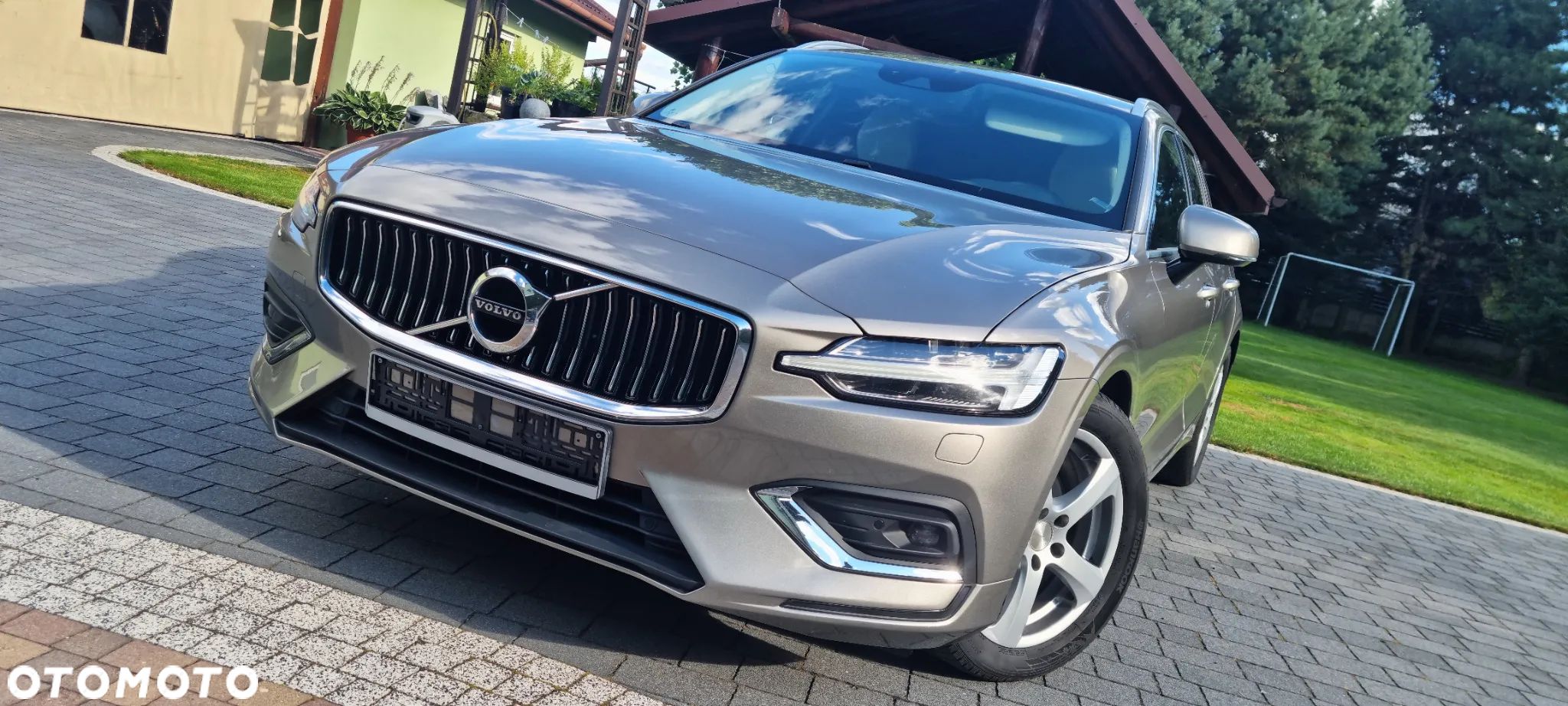Volvo V60 D4 Geartronic Inscription - 1