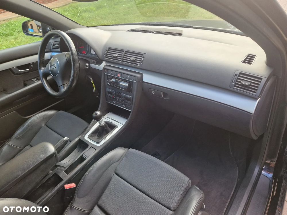 Audi A4 Avant 1.8 T - 16