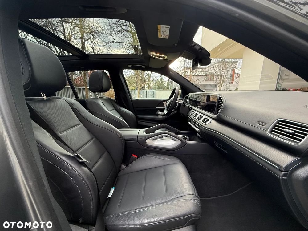 Mercedes-Benz GLE - 24