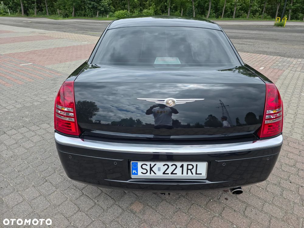 Chrysler 300C - 19