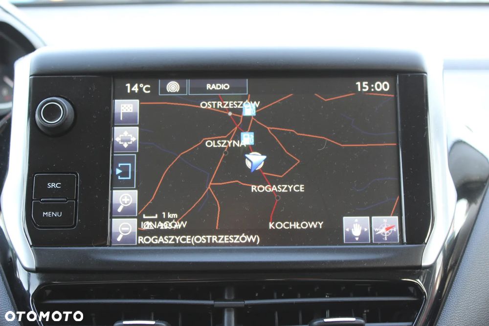 Peugeot 208 PureTech 82 Urban Move - 25