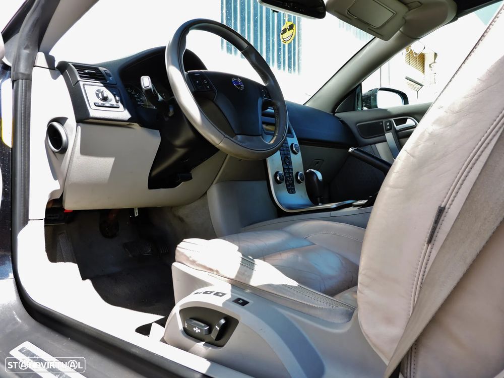 Volvo C70 D5 Aut. Momentum - 3
