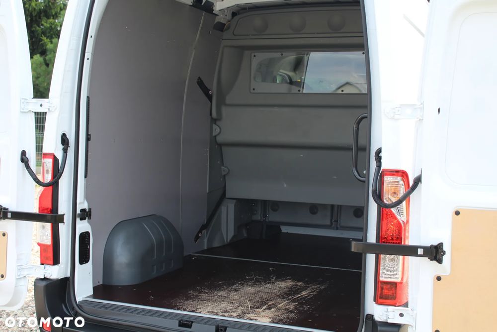 Renault Master L2H2 2.3dCi 135KM/ BRYGADÓWKA/DOKA 6-CIO OSOBOWA/ HAK/ KLIMA/ TEMPOMAT/ SALON POLSKA/ PIERWSZY WŁAŚCICIEL/ FV 23%/ BARDZO ZADBANY !!! - 21