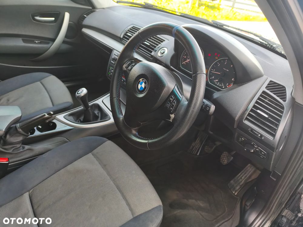 BMW Seria 1 - 16