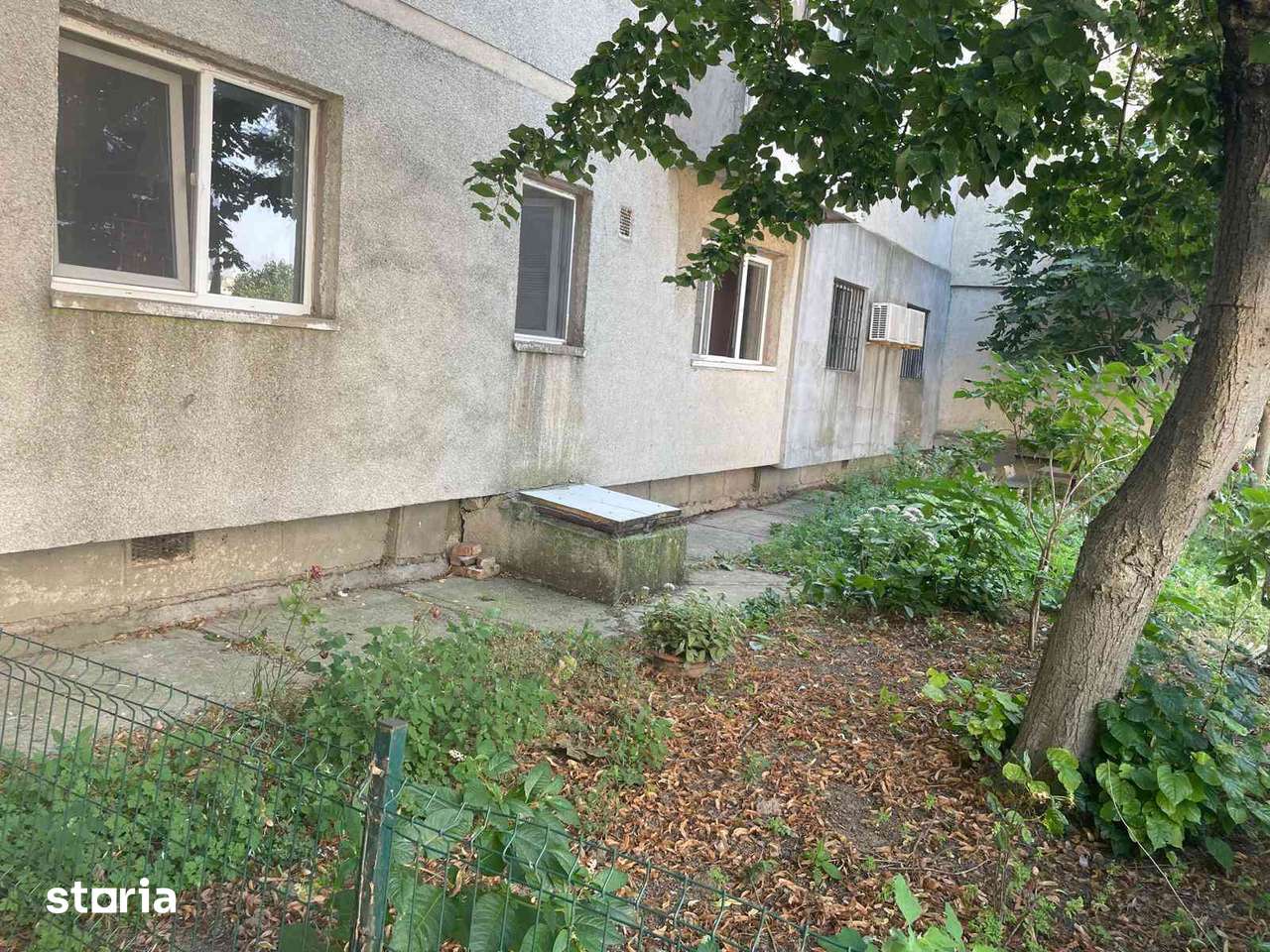 Apartament 2 camere, curte și beci, Mangalia — fotografia 2