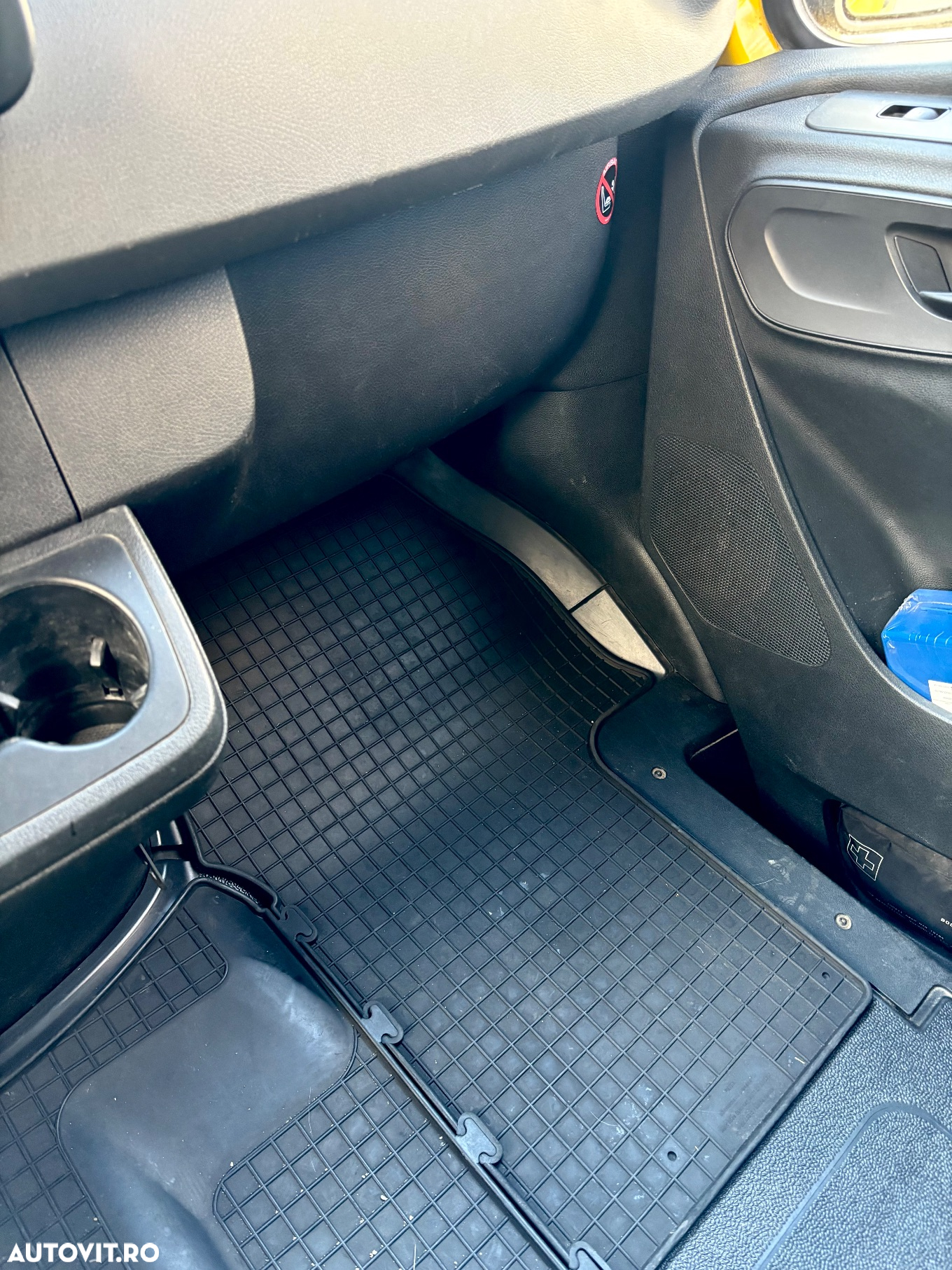 Mercedes-Benz Sprinter - 6