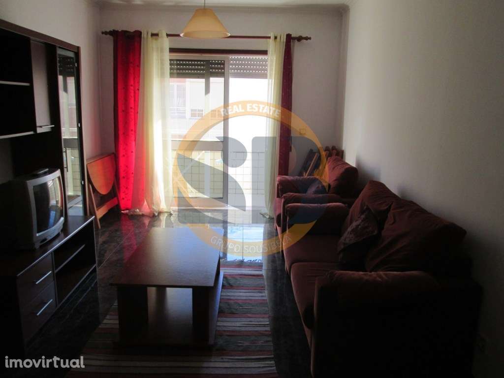 Apartamento T2 arrendar em Ovar - Grande imagem: 2/12