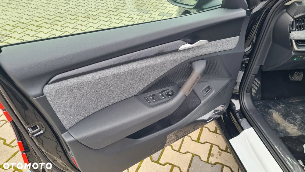 Skoda Superb 2.0 TSI Drive DSG - 8