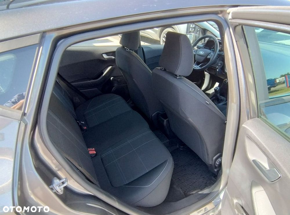 Ford Fiesta - 16