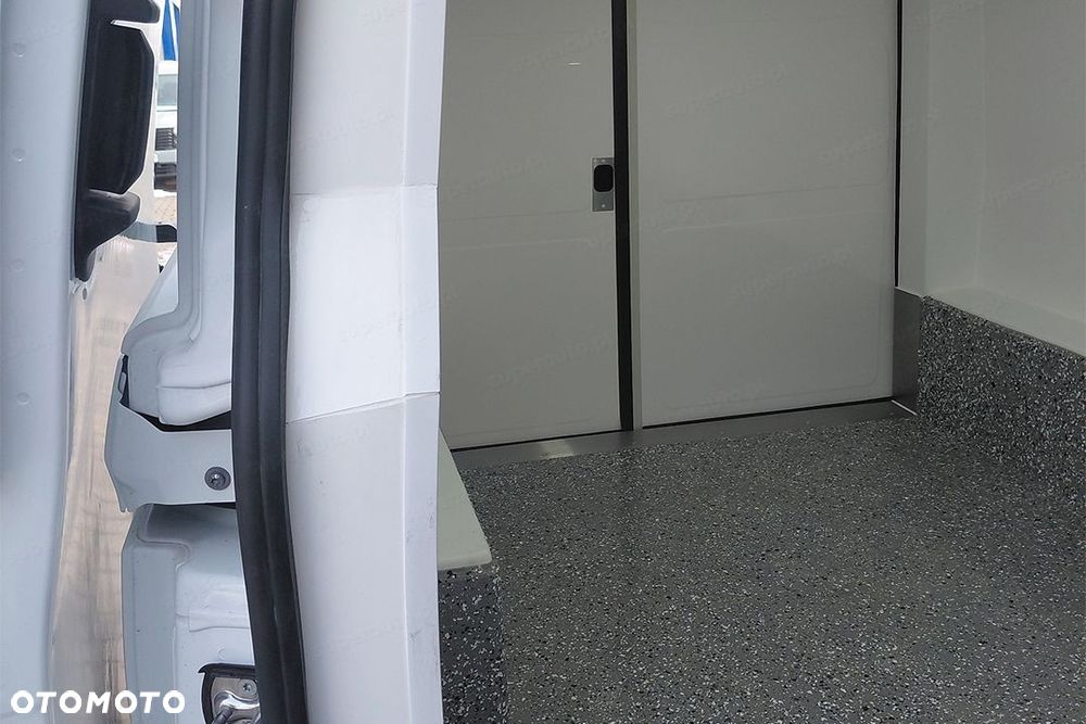 Ford Transit Custom Izoterma 320 L2H1 Trend 2.0 136KM - 8