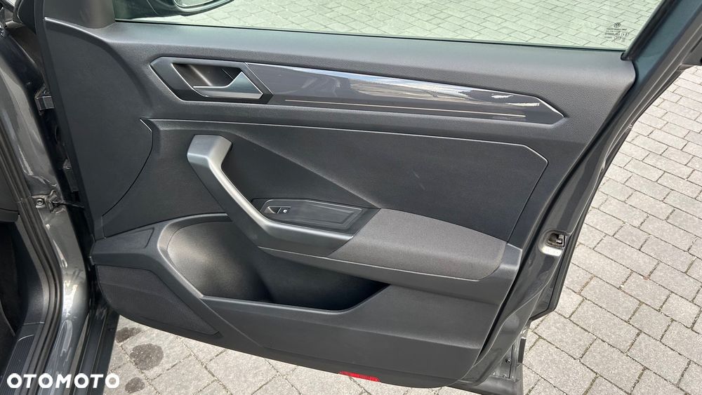 Volkswagen T-Roc 1.5 TSI GPF ACT Premium - 29