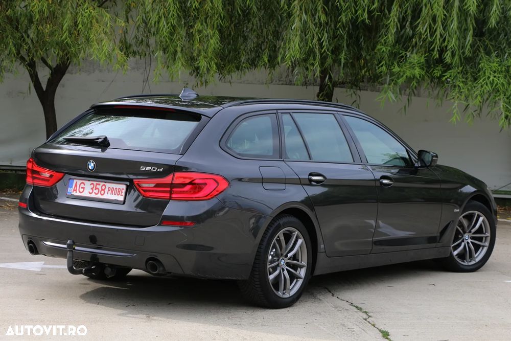 BMW Seria 5 520d Touring Aut. Sport Line - 22