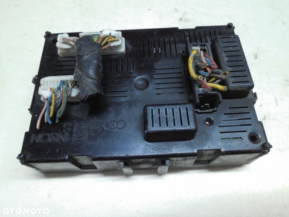 MODUŁ BCM Nissan MICRA K12 02-07 284B2AX620 - 1