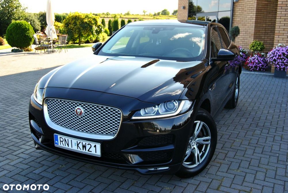 Jaguar F-Pace 20d Prestige - 1