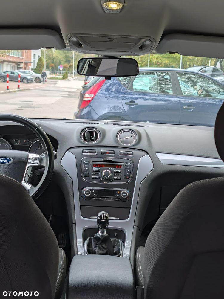 Ford Mondeo 1.6 T Trend - 25