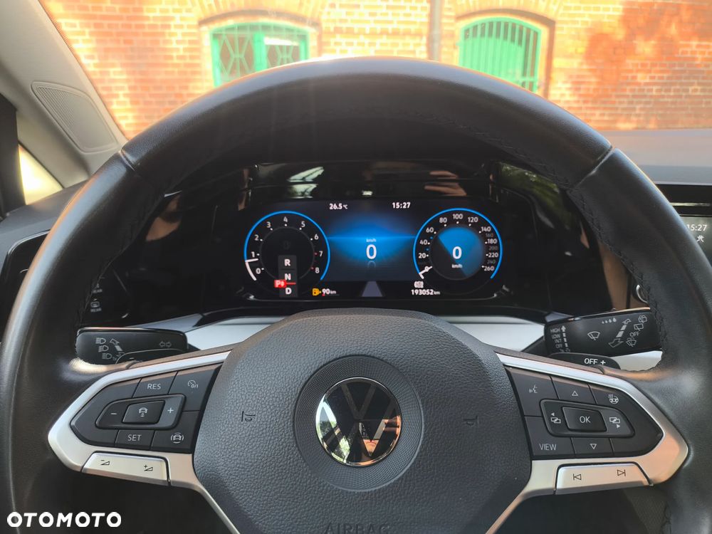 Volkswagen Golf VIII 1.5 eTSI EVO Life DSG - 26