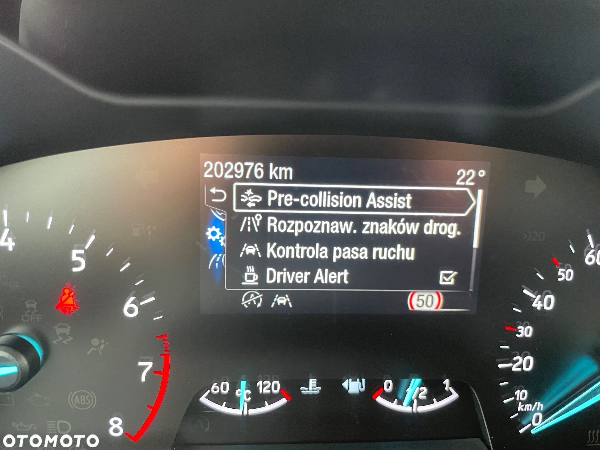 Ford Focus Turnier 1.0 EcoBoost Start-Stopp-System ST-LINE - 36