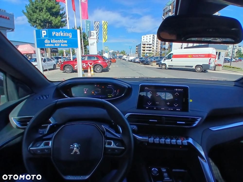 Peugeot 5008 1.2 PureTech mHEV Allure Pack S&S e-DCS6 - 22