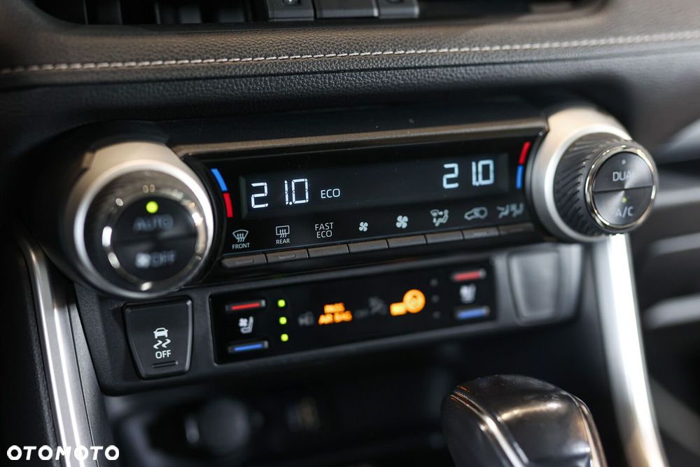 Toyota RAV4 - 39