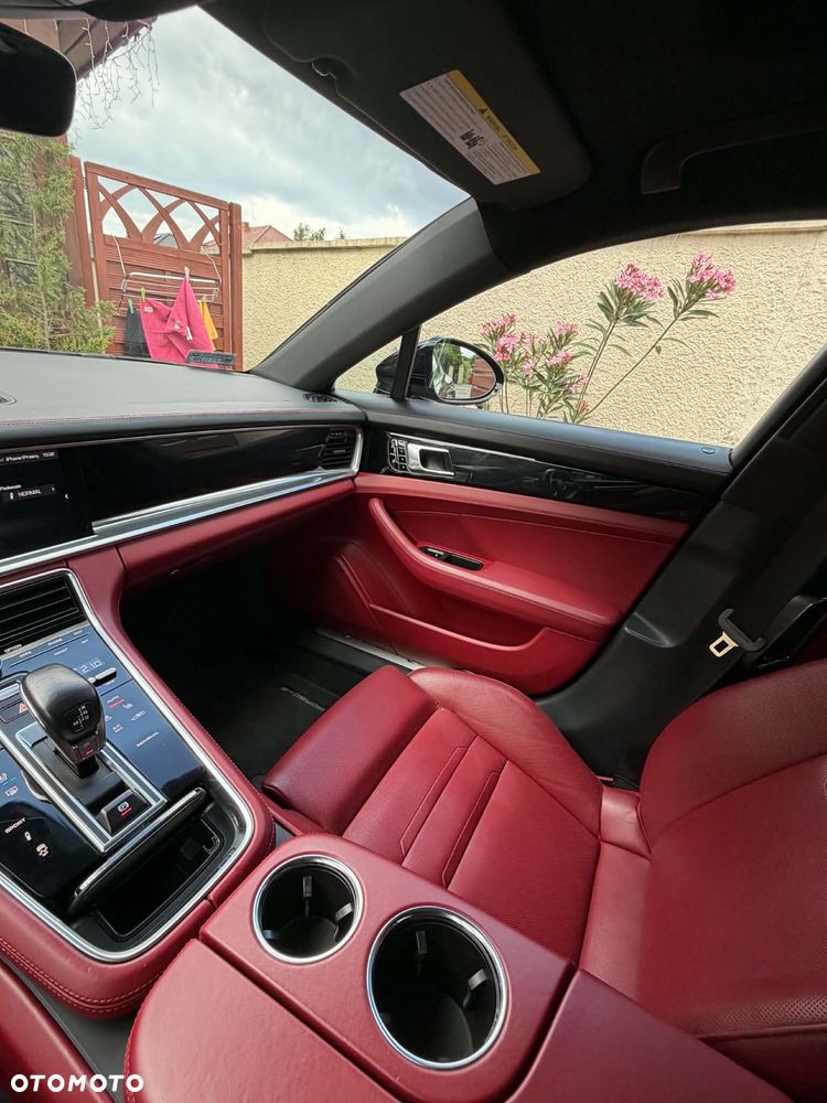 Porsche Panamera 4 Edition 10 Jahre - 25