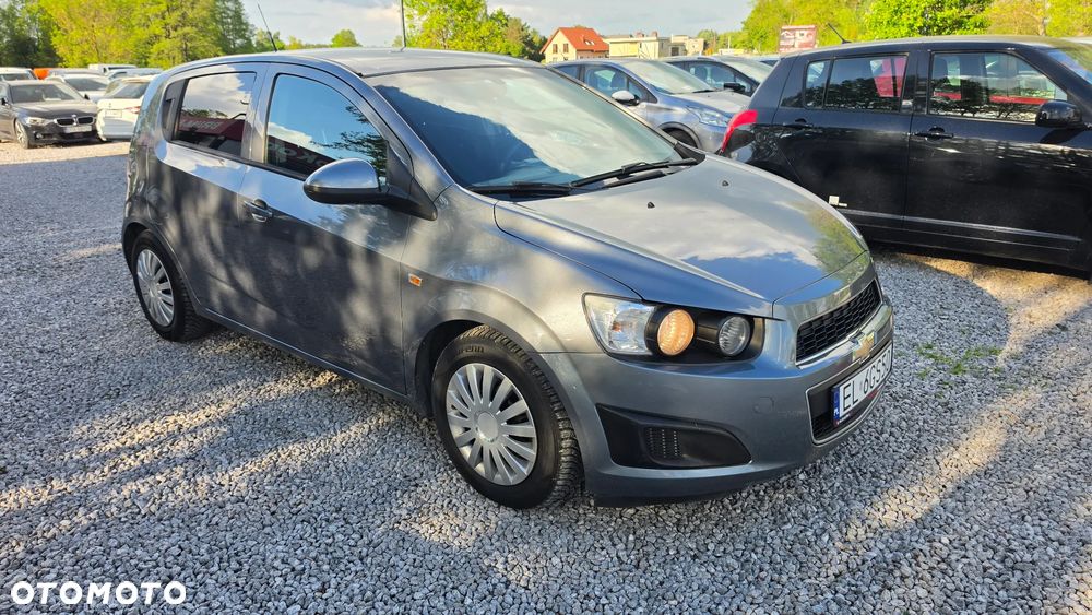 Chevrolet Aveo 1.2 LT+ - 9