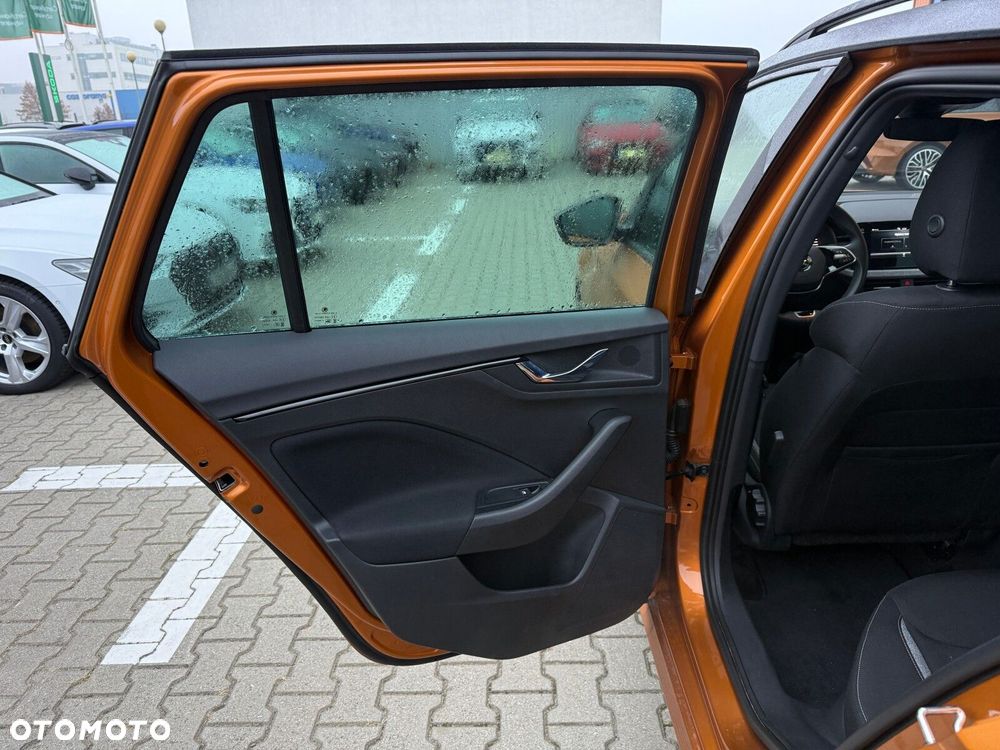 Skoda Kamiq 1.5 TSI Selection DSG - 13