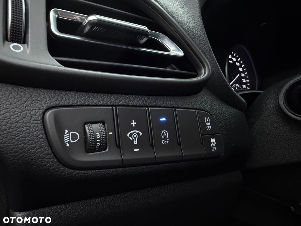 Hyundai i30 1.5 T-GDI 48V Premium - 25