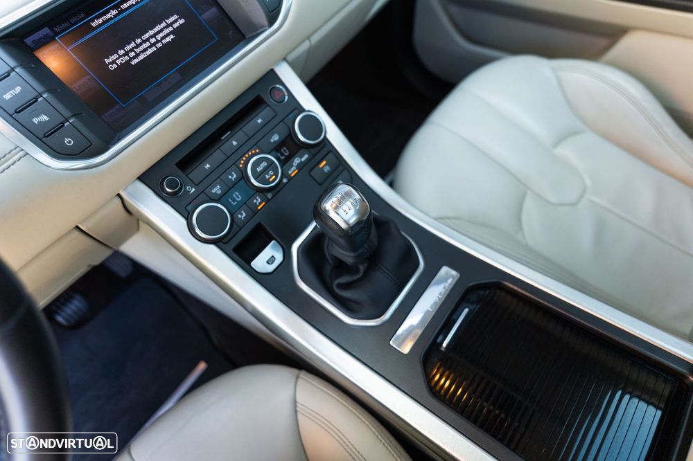 Land Rover Range Rover Evoque 2.2 eD4 Dynamic - 19