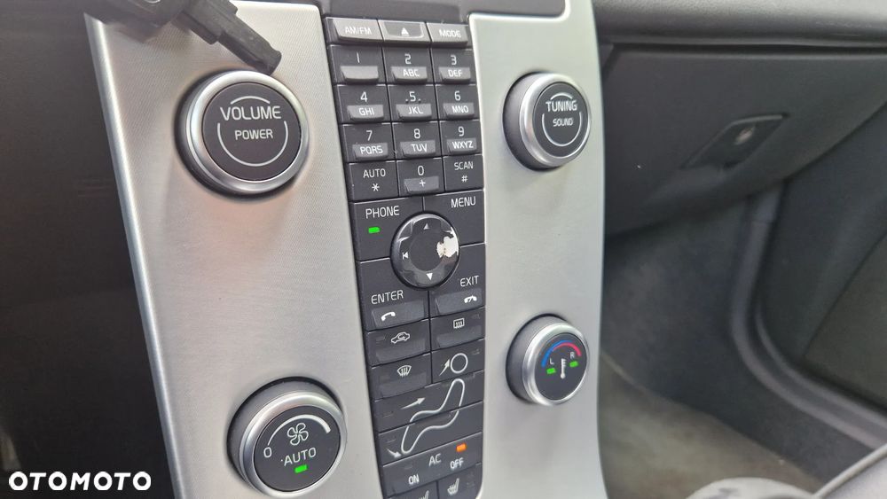 Volvo V50 D3 Momentum - 15