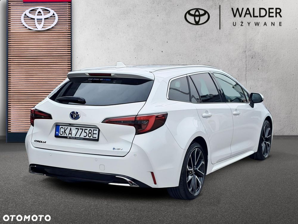 Toyota Corolla - 5