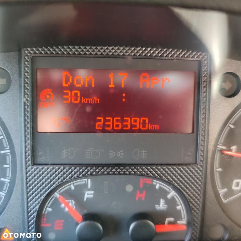 Citroën JUMPER - 12