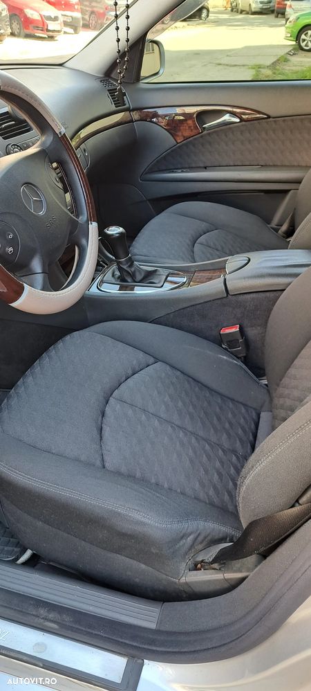 Mercedes-Benz E 200 KOMPRESSOR Classic - 7