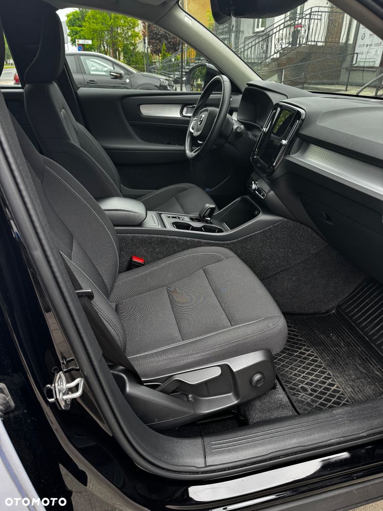Volvo XC 40 T3 Momentum - 16