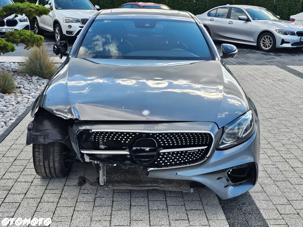 Mercedes-Benz Klasa E 43 AMG 4Matic 9G-TRONIC - 9