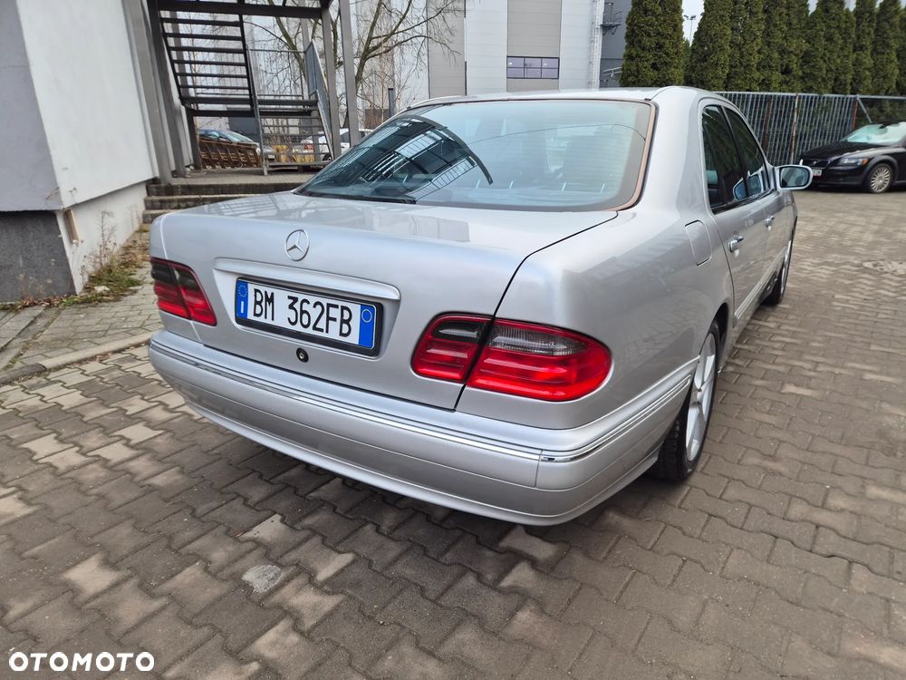 Mercedes-Benz Klasa E 220 CDI Avantgarde - 6