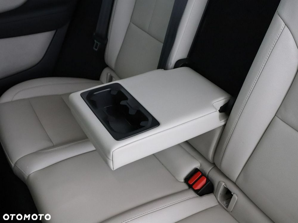 Volvo XC 40 T5 Plug-In Hybrid Inscription - 41