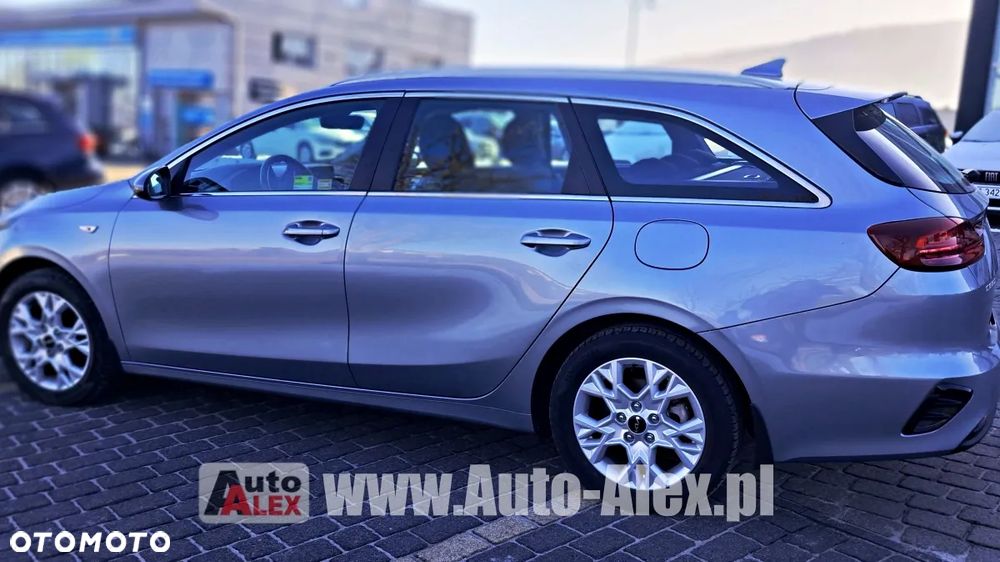 Kia Ceed 1.5 T-GDI M - 13