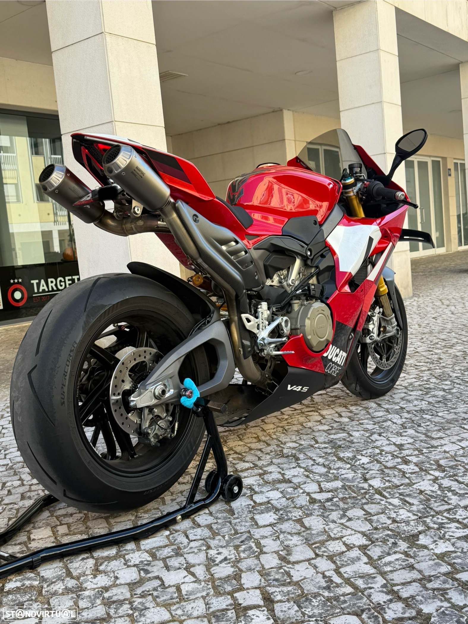 Ducati Panigale V4 S 2025 - 5