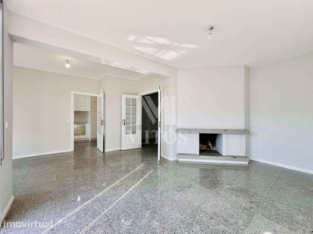 Apartamento T2 para venda em Santa Maria Maior, Viana do Castelo - Grande imagem: 2/25